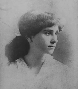 Headshot of a young woman.