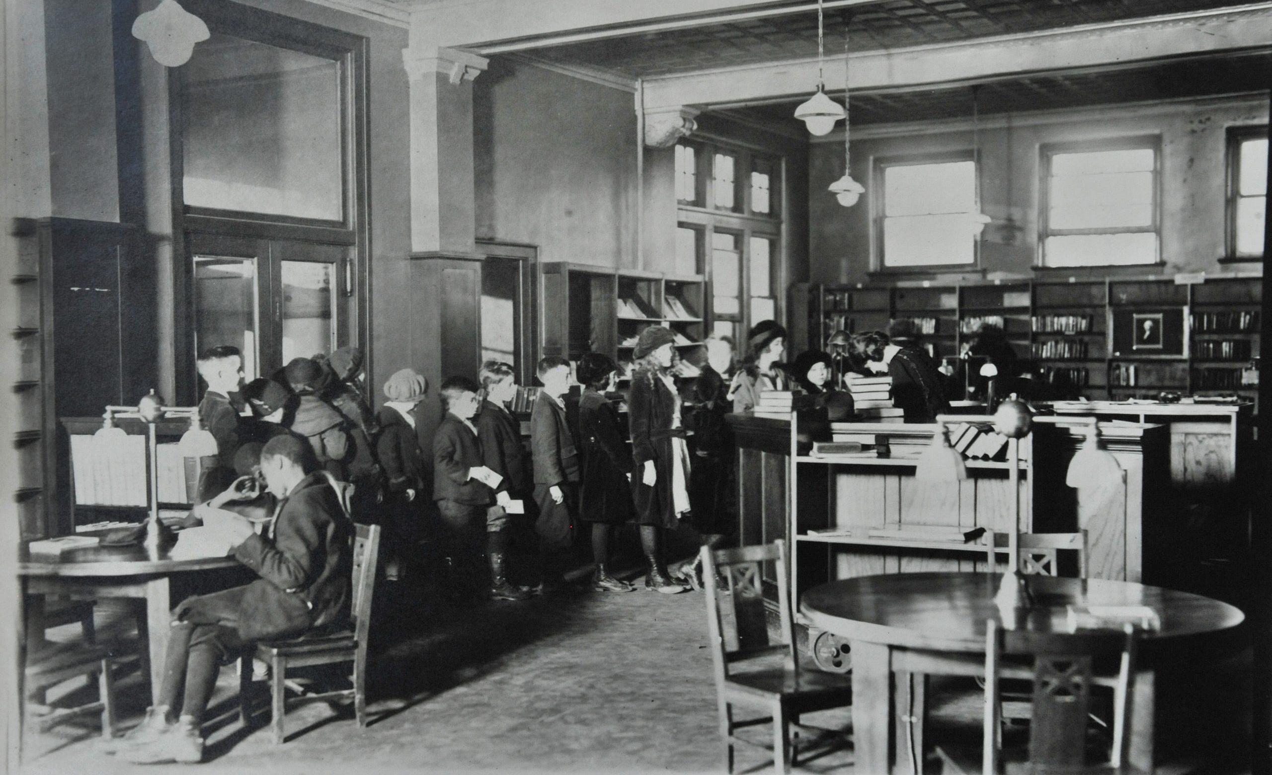 indiana-state-library-1934-2-5-cropped.jpg