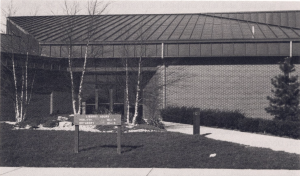 New Lawrence Branch building, 1983