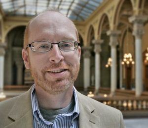 Headshot of Matt Tully.