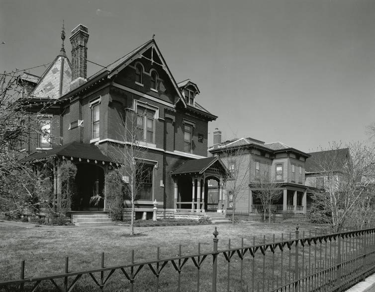 queen-anne-style-home-1929-1-cropped.jpg